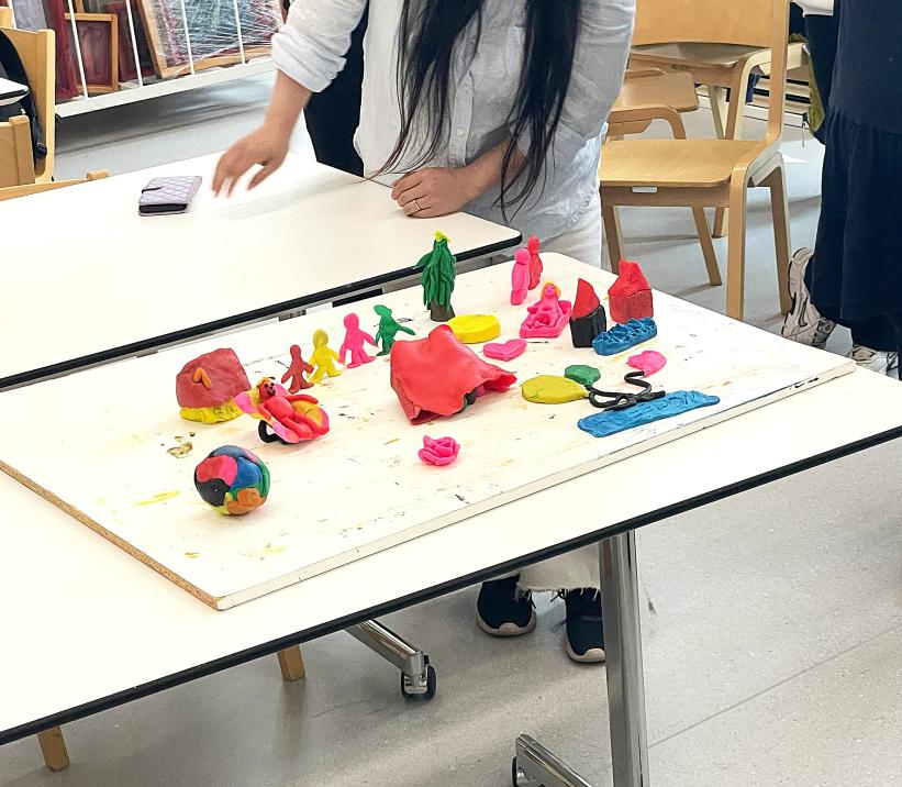 Reflexion der Studierenden über ihre Eindrücke mit Knetmasse